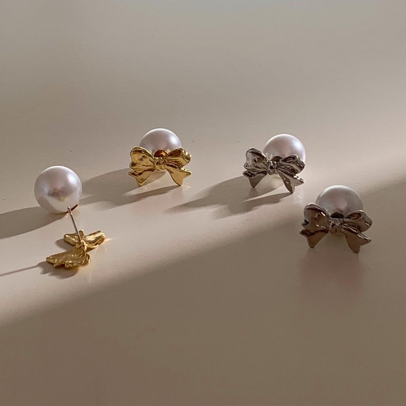 ต่างหูก้านเงินแท้ 925 HER OBJECTIVE_HER SENYA BOW PEARL EARRINGS