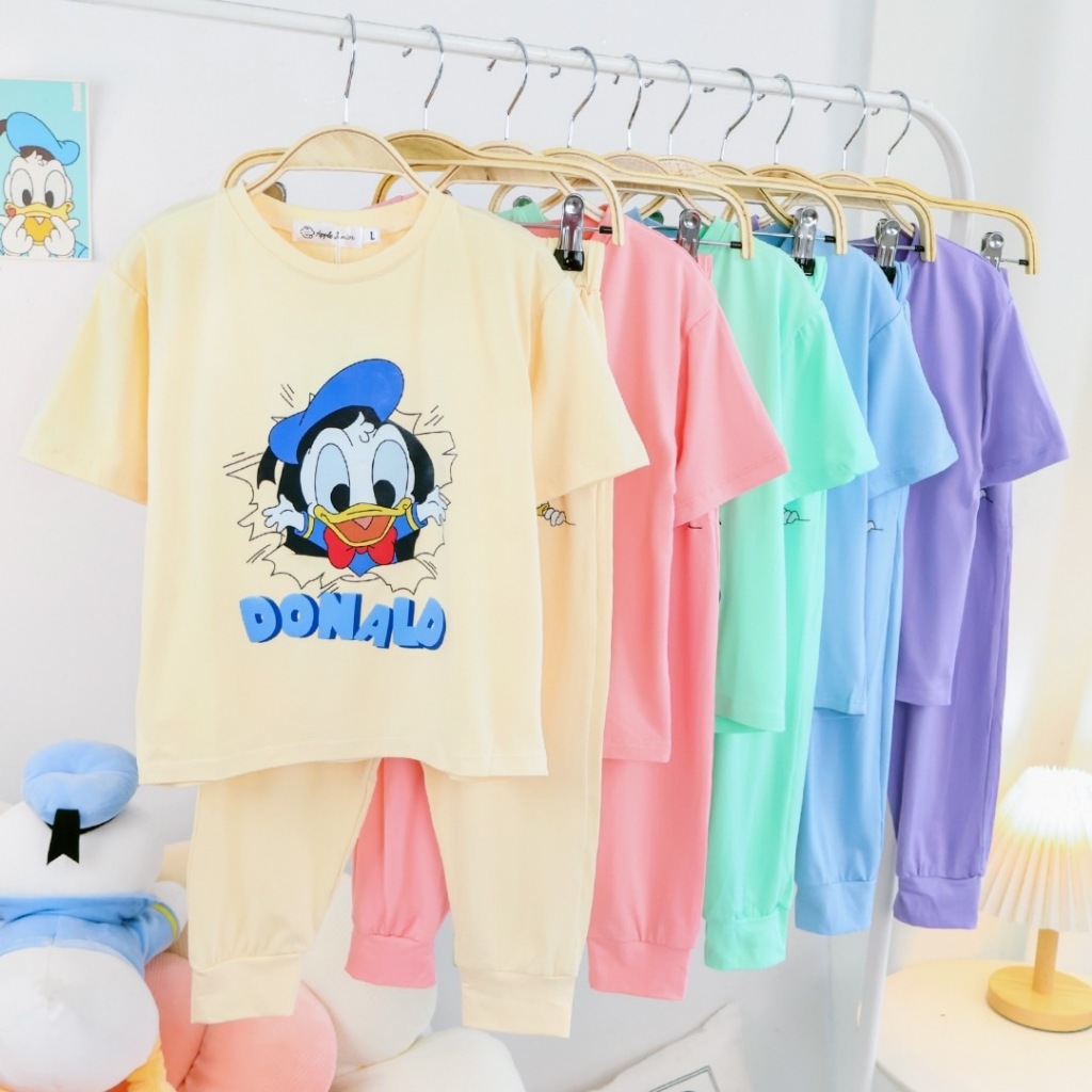 (ส่งจากไทย🇹🇭) ชุดเซ็ตเสื้อ + กางเกงขายาวเด็ก ลาย Donald Duck SIZE L