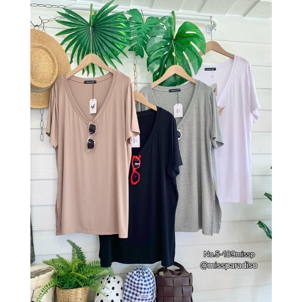 [กรอกโค้ด WRVBTM ลดเหลือ 230.-] 5-189missp เสื้อยืดคอวีผ่าข้าง คือดีงามมาก ของสวยราคาดีรอไม่ได้ ต้องเร็วนะพส...
