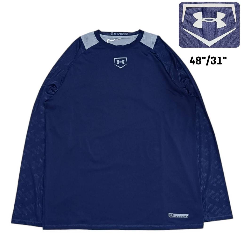 UNDER ARMOUR Long Sleeve Shirt  เสื้อแขนยาว  ผ้ากีฬา  อันเดอร์ อาร์เมอร์ สีกรมเทา มือสอง สภาพดี