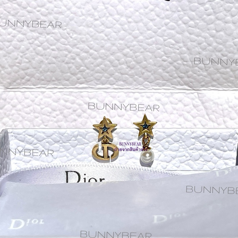 (D35)ต่างหู D:I:O:R LUCKY CHARM ⭐️2024งาน HIEND พร้อมส่ง