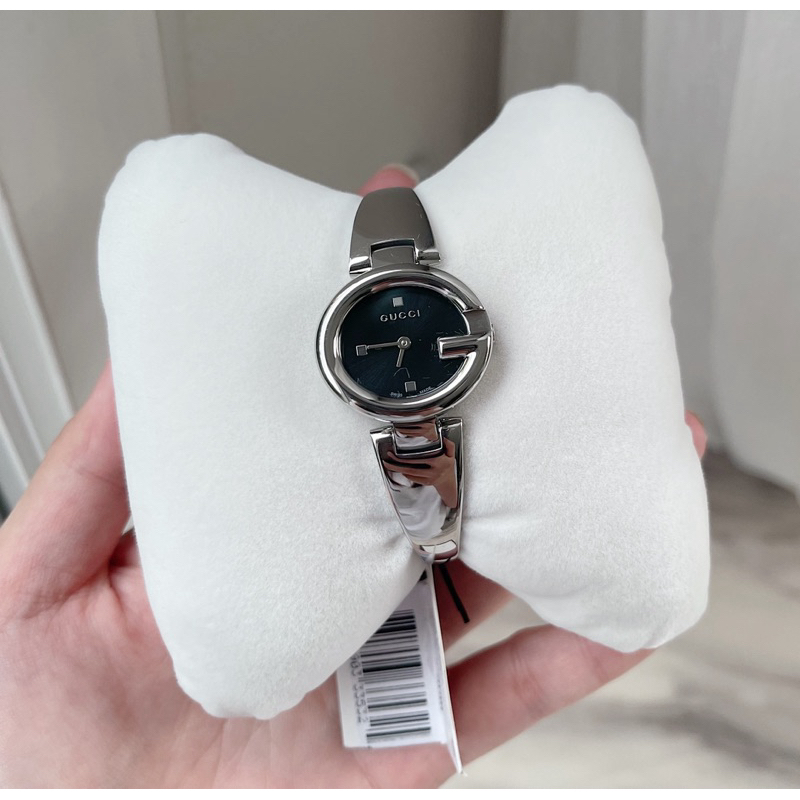 **พร้อมส่ง ของแท้* Gucci women guccissima silver watch 27mm black dial✨