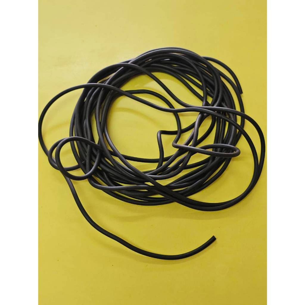 สายน้ำมันออโตลูป สายเล็กรูในกว้าง 2 มิล เมตรละ 40 บาท