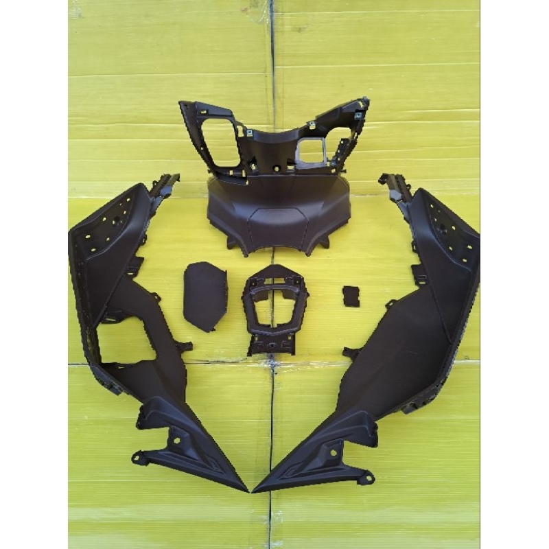 คอนโซนน้ำตาลPcx160ใหม่แท้ได้6ชิ้น*****ไม่มีห่อ