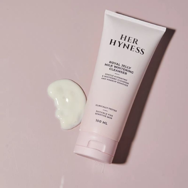 HER HYNESS ROYAL JELLY MILK WHITENING CLEANSER 100 ml คลีนเซอร์นมผึ้ง เนื้อน้ำนม ทำความสะอาดผิวและเค