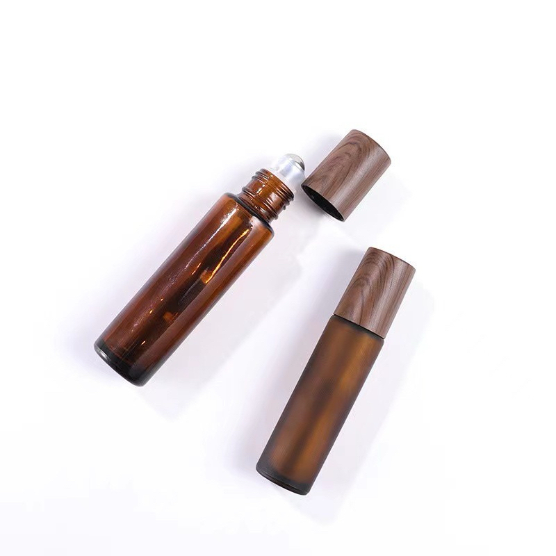 ขวดลูกกลิ้ง ขวดแก้ว ฝาลายไม้น้ำตาลเข้ม 10ML (Wooden patterned roller bottle) 6ขวด