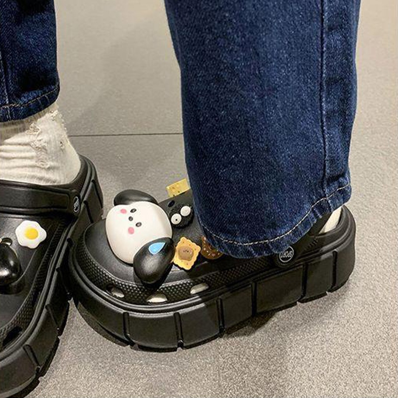 Tnicoo มาใหม่สุดคุ้ม รองเท้าแตะหัวโต มีสายรัดส้นให้ด้วย พื้นนิ่ม ทรงสวย ใส่สบาย เลือกได้ถึง3สี แถมฟรี การ์ตูนติดน้อห