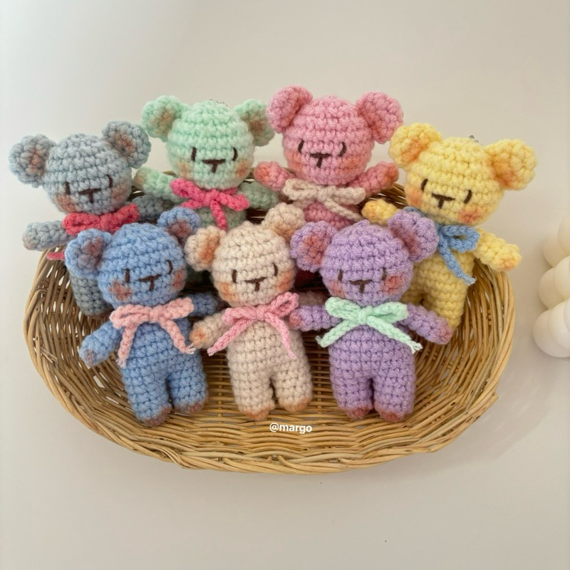 Bear Keychain🧸🎀พวงกุญแจหมีไหมพรม🐻🍀