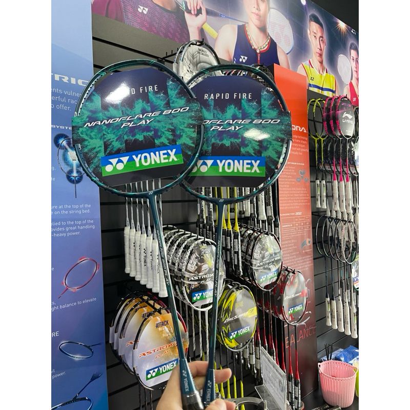 YONEX NANOFLARE 800 PLAY 4U/G5