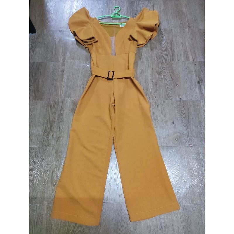 จั๊มสูทงานป้ายValleygirl#มือ2#ซักเก็บ#สภาพดีมาก#สีเหลืองมาสตารด์