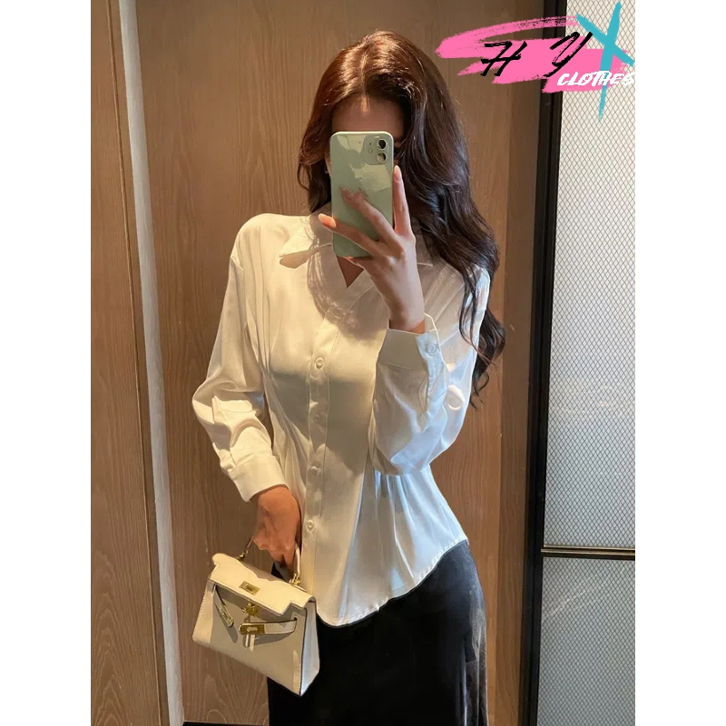 พร้อมส่ง สไตล์ลำลอง สไตล์เกาหลี เสื้อแขนสั้นผู้หญิง สไตล์ฤดูร้อน ผ้านิ่มใส่สบาย เสื้อยืดแขนสั้น แฟชั่นเรียบง่าย