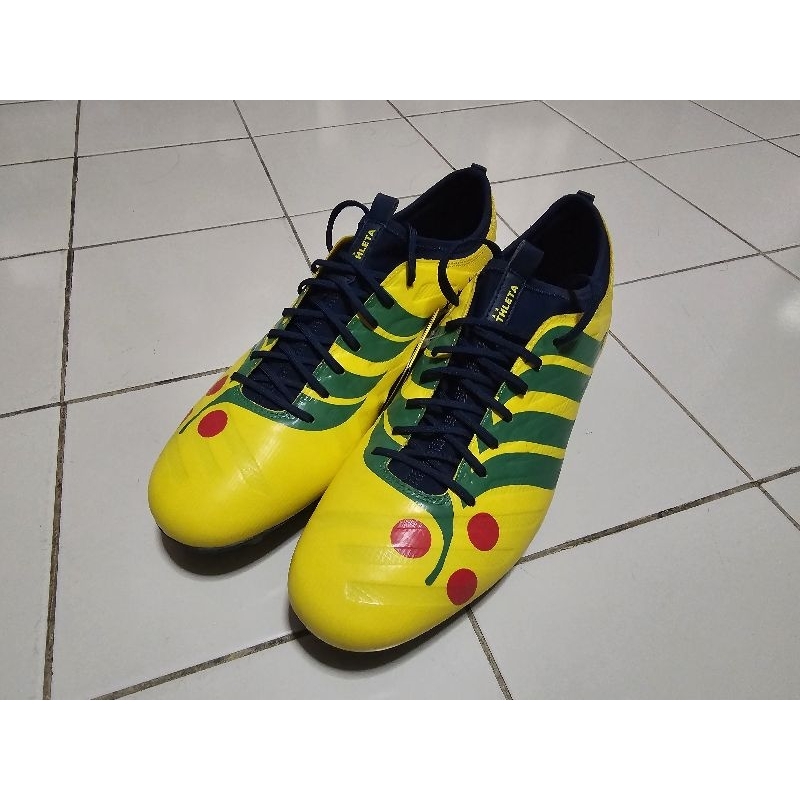 รองเท้าฟุตบอล Athleta Size 290JP มือหนึ่งไม่มีกล่อง