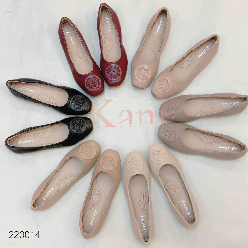 New!!! รองเท้าคัชชูส้นแบน รุ่น 220014 รองเท้าแนวสุขภาพ พื้นนุ่ม น้ำหนักเบา ประดับอะไหล่ดอกกุหลาบ