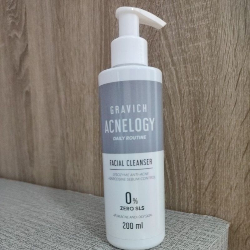 Gravich Acnelogy FACIAL CLEANSER