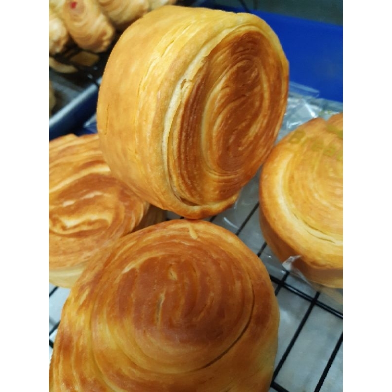 ขนมปังบัตเตอร์โรลเนื้อนุ่มฉ่ำเนย(layers bread)