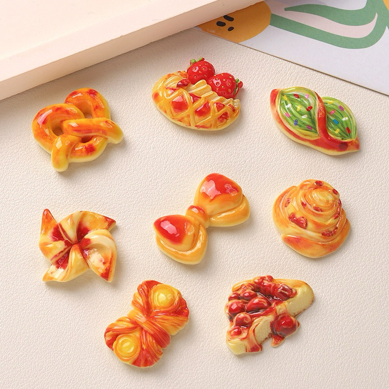 พร้อมส่ง งานใหม่ เรซิ่นการ์ตูน diy ขนมปัง เค้ก 1set 8 ชิ้น(เฉพาะเรซิ่น) เคส ยาดม หงส์ไทย