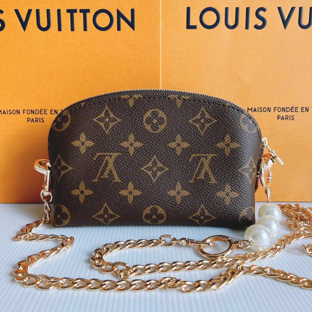 LV Cosmetic pm microchip