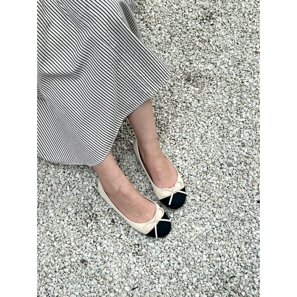 HaloBangkok รองเท้า Flat Shoes หนัง Pu Leather รุ่น LA39001