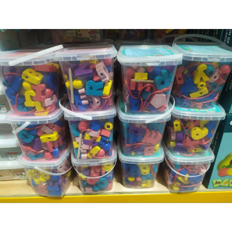 ร้อยเชือก ABC ของเล่นไม้