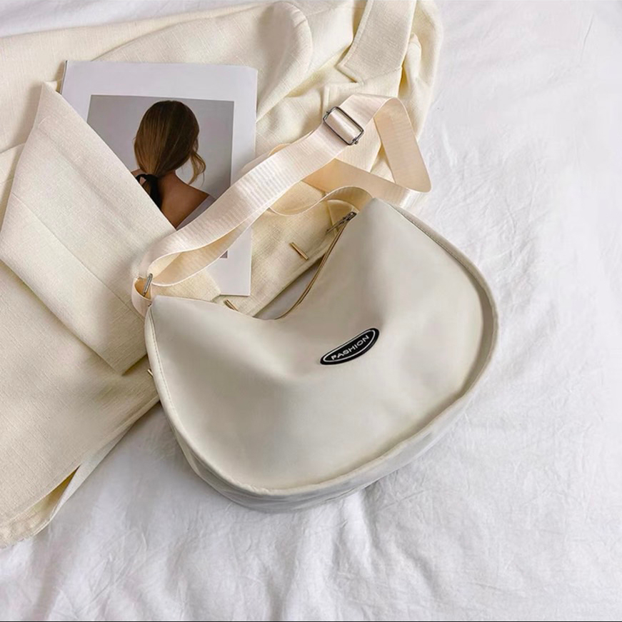 🔥พร้อมส่งที่ไทย🔥 กระเป๋าผู้หญิง กระเป๋ารักแร้สะพายไหล่เดี่ยวแบบลำลองแฟชั่นเข้าชุดง่ายกระเป๋าถือจีบ - รูปที่ 6