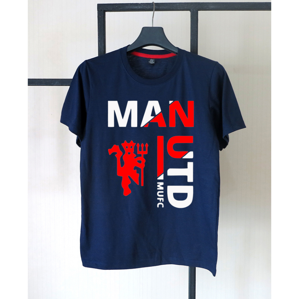 "MU FC" เสื้อยืดสกรีนลายMAN UTD ใส่ได้ทั้งชายหญิง คอกลม ผ้าคอตต้อน 100% เนื้อนุ่มๆซักไม่ย้วยมีแถบคอ 