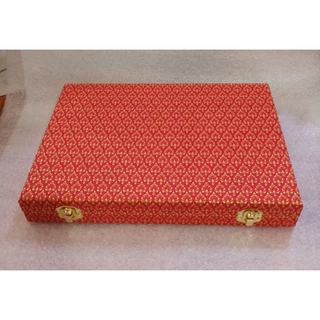 กล่องใส่พระกันกลิ้งกล่องรองฟองนำ้สูงขนาด20*29*4เซน กล่องใส่พระ ใส่เหรียญ งานไม้MDF sหุ้มหนังแบบต่างๆ