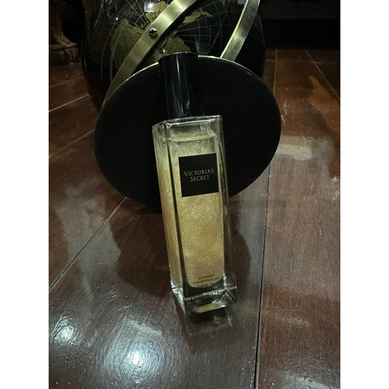 VICTORIA’ Secret shimmer fragrance oil กลิ่น Bombshell