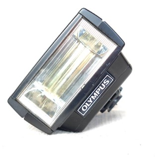 แฟลช ยี่ห้อ Olympus Electro Flash T32 Shoe Mount Xenon Flash For OM-Sysmtem READ