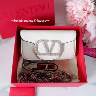 [ทักแชทก่อนสั่งซื้อ] Valentino Loco Small Shoulder Bag size 20 ถ่ายจากสินค้าจริง สอบถามสีเพิ่มเติมได้ค่ะ