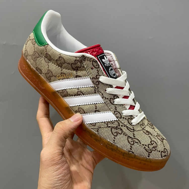 🔥จัดส่งจากเกาหลี🔥 Adidas samba og รองเท้าผ้าใบลำลองและสบายสำหรับผู้ชายและผู้หญิง