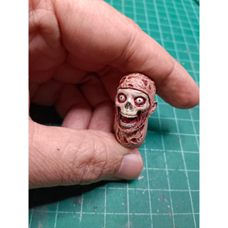 Skeleton freddy krueger 1/12  head  with neck  for custom figure