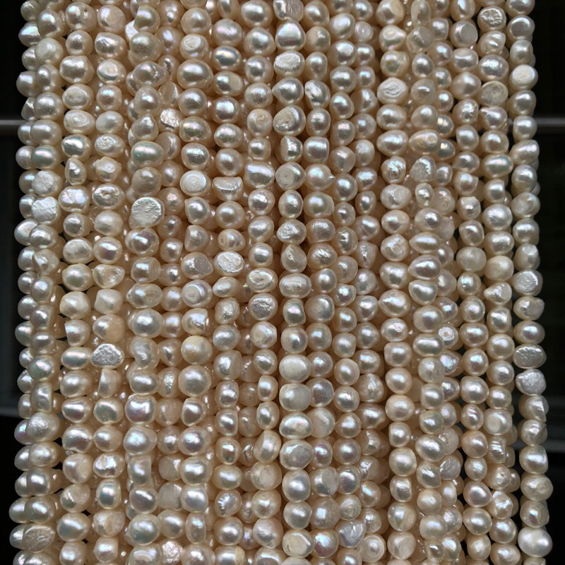 ไข่มุกแท้ Fresh Water Pearl ไข่มุกน้ำจืด ทรงกลมเหลี่ยม 8-9 mm.