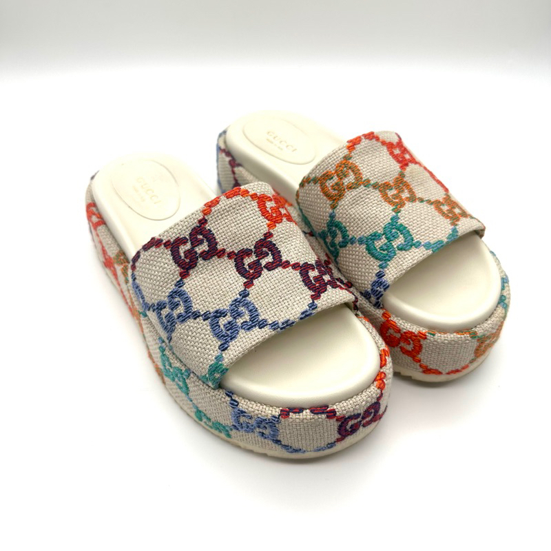 Gucci platform slide sandal size 37.5
