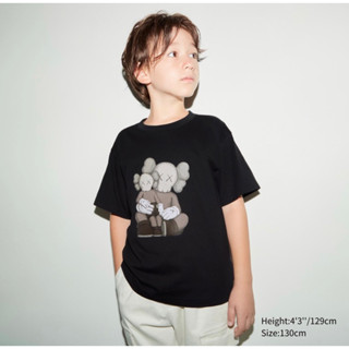 Uniqlo x Kaws T-shirt (Kid Size 160cm) พร้อมส่ง ❤️‍🔥