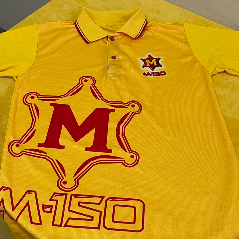 เสื้อโปโล M150 สีเหลือง เสื้อบอล