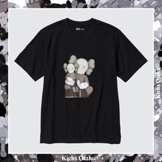 [ของแท้] Uniqlo x KAWS 2023 Companion T-Shirt (Black) พร้อมส่ง