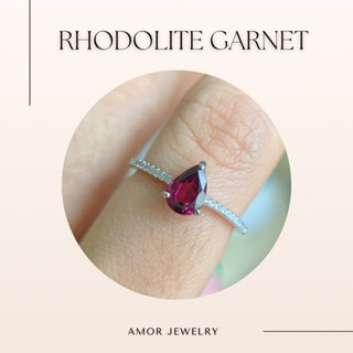 แหวนเงินแ้ 925 ฝังพลอยโรโดไลท์(Rhodolite Garnet) เม็ดใหญ่สีสวยหวาน บ่าข้างด้วยเพชร cz