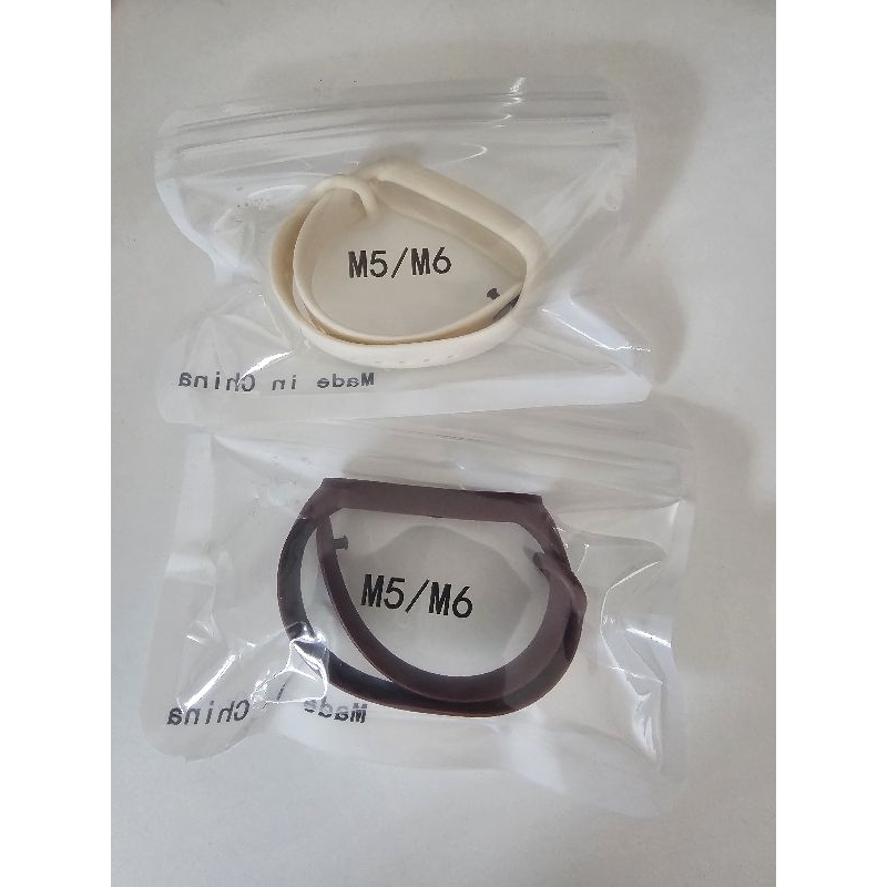 สายนาฬิกา mi brand 5/6 ขาย2เส้นพร้อกันราคา9บาทค่ะ