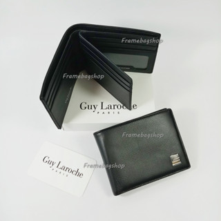 Guy Laroche กระเป๋าสตางค์ผู้ชายพับสั้นมีลิ้นกลาง สีดำ หนังนิ่ม หนังลาย โลโก้รมดำ ของแท้100%