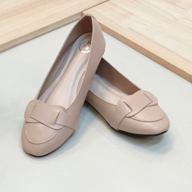 A8 รองเท้าคัชชูผู้หญิง รองเท้าใส่ทำงาน หนังนิ่มน้ำหนักเบาใส่สบายเท้า💕 - รูปที่ 3