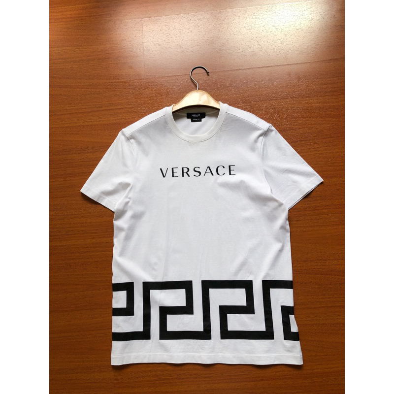 เสื้อยืด Versace รุ่น Greca ของแท้ มือสอง