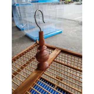 กรงนกหัวจุก15ซี่ ไม้สัก กรงชำนกหัวจุก15ซี่ พร้อมถาดรอง หัวกรง เกียวกล้วย คอนกลาง 1 แตก หัก ขนส่งแจ้งคืนได้ทุกกรณี