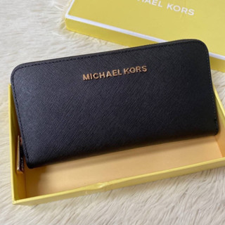 Sale🔥 Michael Kors Long Wallet