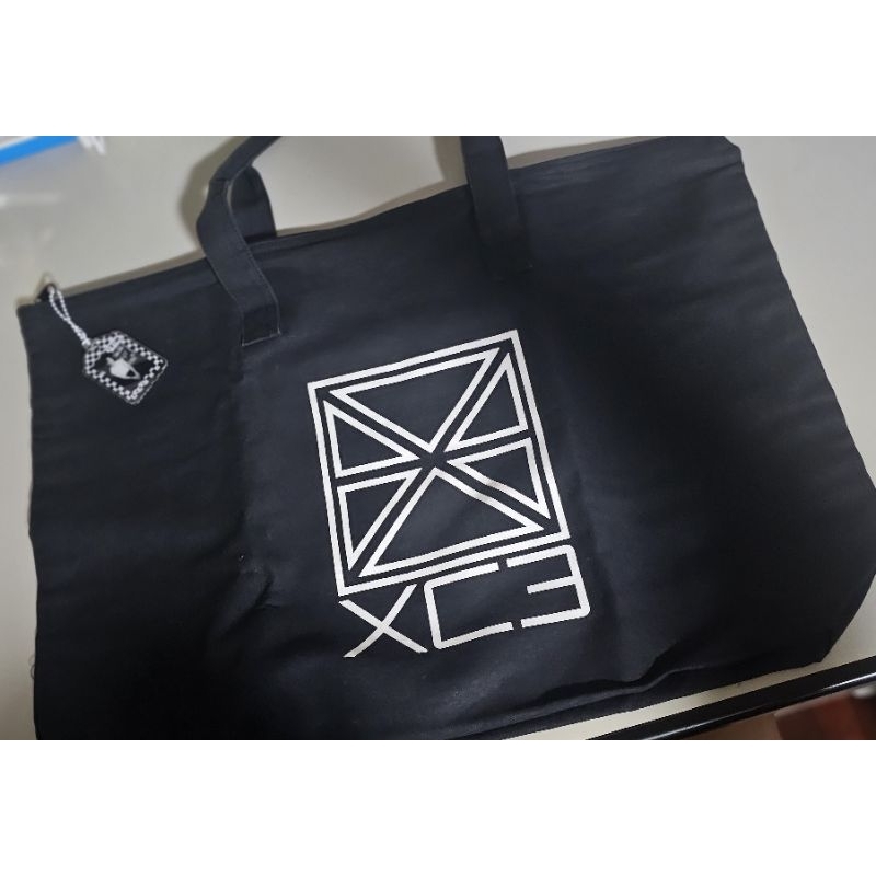 กระเป๋า xc3 mark tuan ของแท้