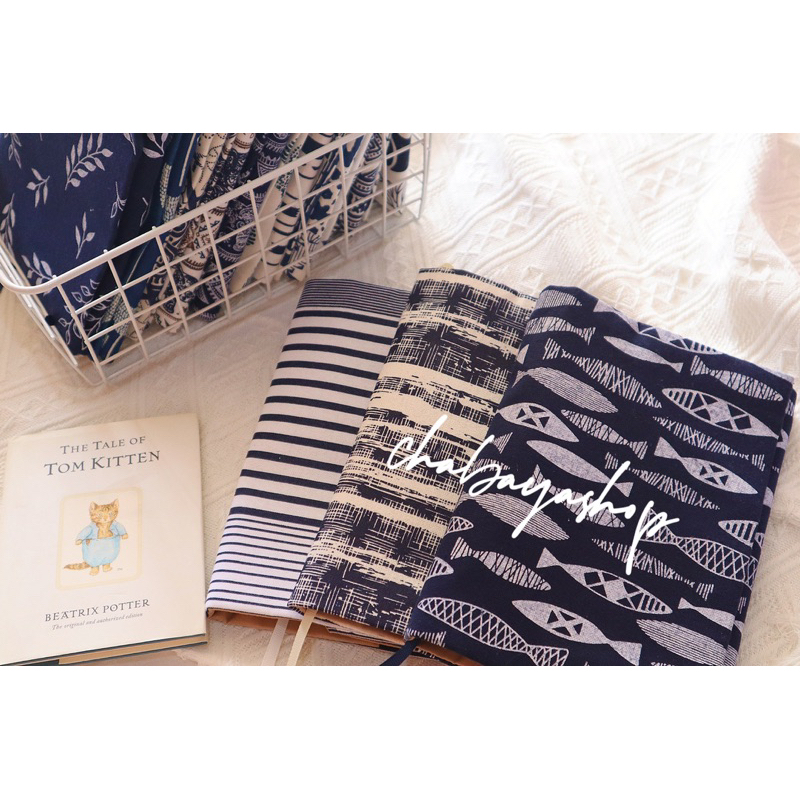 ปกผ้าฝ้ายสำหรับใส่หนังสือ A5 / B6 /การ์ตูน พร้อมส่งจ้า (อัพเดทลายใหม่)