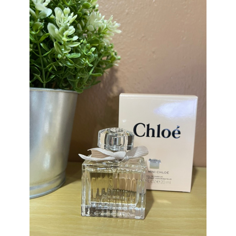 ส่งต่อ น้ำหอม Chloe โบว์ครีม กลิ่นสุดฮิต ของสาวหวาน ปนความเซ็กซี่ 20 ml ของแท้ จาก shop EVEANDBOY