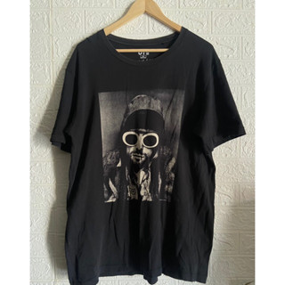 Uniqlo UT Kurt Cobain T-Shirt เสื้อยืดแขนสั้น