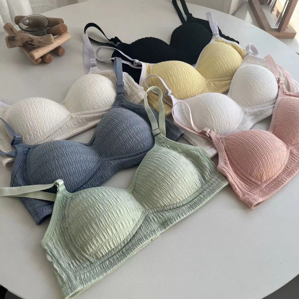 บราไร้โครง เนื้อผ้านิ่มใส่สบาย รุ่น B-096 สีพลาสเทลน่ารักๆ ฟองน้ำระบายอากาศอย่างดี พร้อมส่งจากประเทศไทย