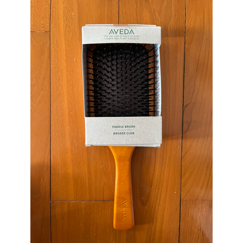 หวี Aveda aveda  paddle brush ของใหม่ ของแท้