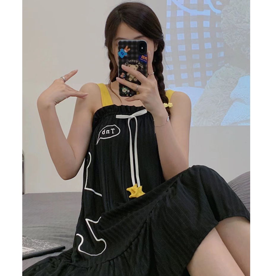 2300 ชุดนอนสายเดี่ยวกระโปรงยาวน่ารัก ผ้ายืดมาก ราคาดีผ้านิ่มฟินใส่สบายมากๆ